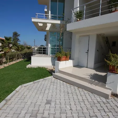 Luxury One-bedroom Mountain View Dolce Vita 1-18