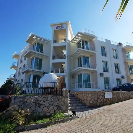 Luxury One-bedroom Mountain View Dolce Vita 1-18 * Karavász